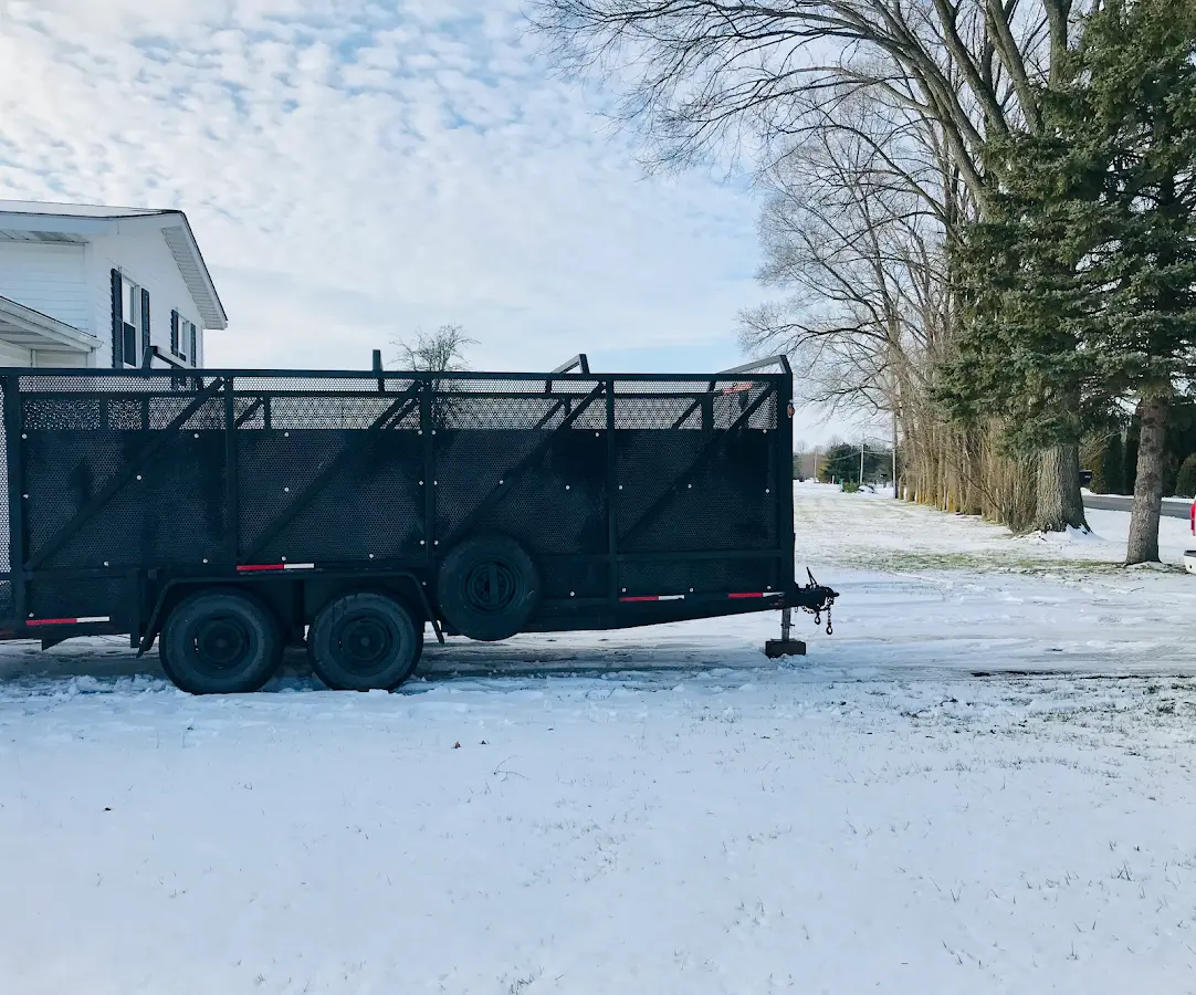 6 Yard Dumpster Rental in Kirtland, OH